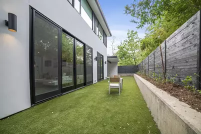 2003 Melridge Place, Austin, TX 78704 - Photo 30