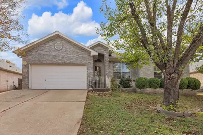 2317 Chestnut Path, Round Rock, TX 78664 - Photo 2