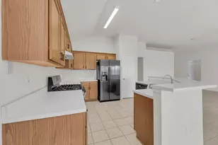 2317 Chestnut Path, Round Rock, TX 78664 - Photo 24