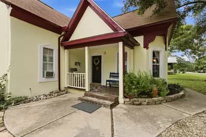 400 S Willis Street, Granger, TX 76530 - Photo 4