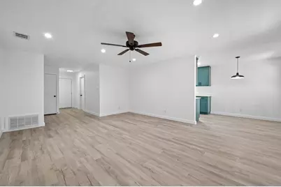 5545 Pine Place, Austin, TX 78744 - Photo 10