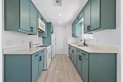 5545 Pine Place, Austin, TX 78744 - Photo 14