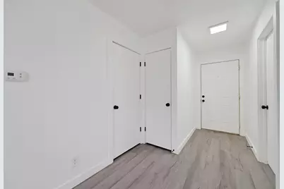 5545 Pine Place, Austin, TX 78744 - Photo 6