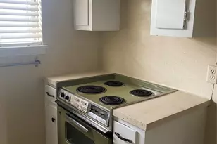 1601 Enfield Rd, Austin, TX 78703 - Photo 8