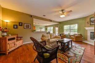 910 Wild Petunia Way, Pflugerville, TX 78660 - Photo 2