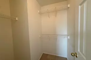 1900 Scofield Ridge Pkwy, Austin, TX 78727 - Photo 20