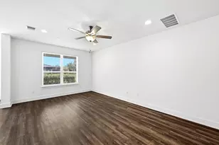 11202 Gadsen Ln, Austin, TX 78754 - Photo 6