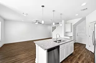 11202 Gadsen Ln, Austin, TX 78754 - Photo 12