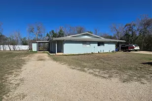 208 NW River Rd, Martindale, TX 78655 - Photo 22
