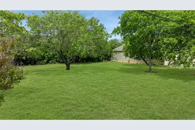 1049 River Terrace, New Braunfels, TX 78130 - Photo 8