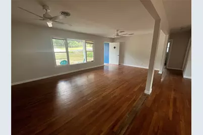 134 E Hillcrest Drive, San Marcos, TX 78666 - Photo 8