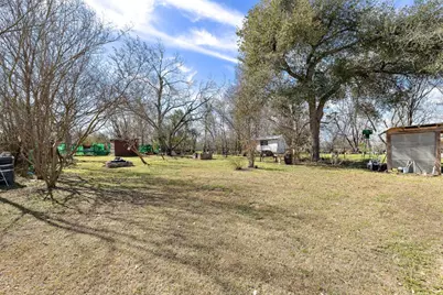 712 Vernon Street, Rockdale, TX 76567 - Photo 22