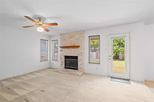 7100 Pine Bluffs Trail, Austin, TX 78729 - Photo 18