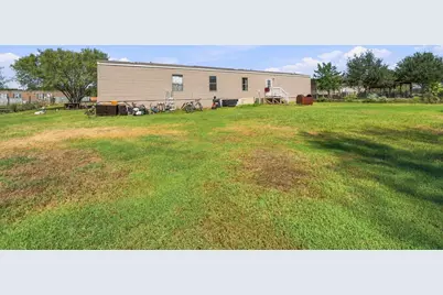 175 Las Estancias Drive, Cedar Creek, TX 78612 - Photo 12