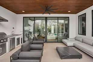 2113 Ann Arbor Ave, Austin, TX 78704 - Photo 12