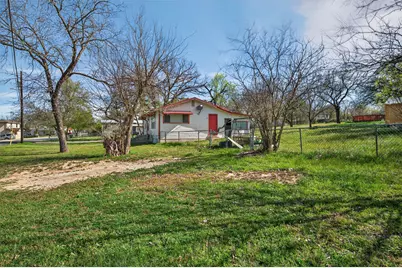 707 Brown Street, Lampasas, TX 76550 - Photo 22