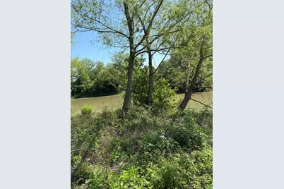 1411 Pecan Shores, Smithville, TX 78957 - Photo 20