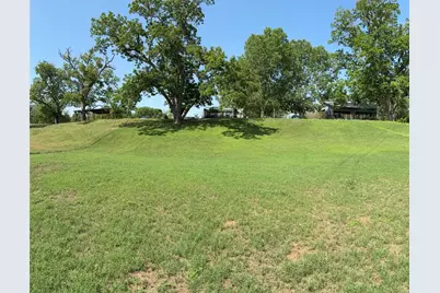 1411 Pecan Shores, Smithville, TX 78957 - Photo 16