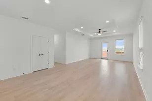 596 Rubber Tree Wy, Buda, TX 78610 - Photo 6