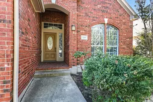 1709 Maize Bend Dr, Austin, TX 78727 - Photo 2