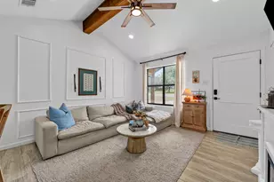 308 River Hills Dr, San Marcos, TX 78666 - Photo 4