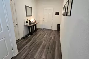 107 Gray Fox Loop, Hutto, TX 78634 - Photo 4