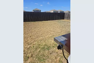 107 Gray Fox Loop, Hutto, TX 78634 - Photo 18