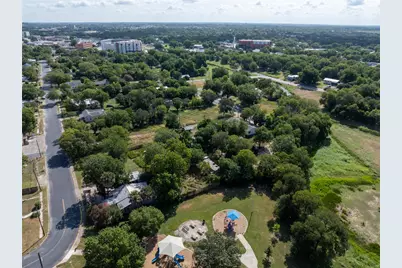 734 Valley Street, San Marcos, TX 78666 - Photo 6