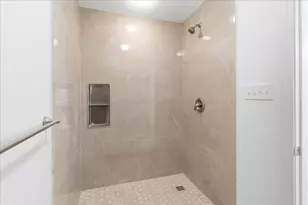 2217 Onion Creek Pkwy, Austin, TX 78747 - Photo 18