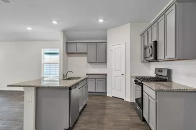 13800 Dismuke Drive, Manor, TX 78653 - Photo 6