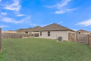 13800 Dismuke Dr, Manor, TX 78653 - Photo 36