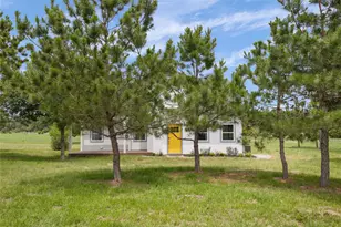 245 Country Ln, McDade, TX 78650 - Photo 8