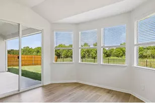 1005 Embarcadero Dr, Hutto, TX 78634 - Photo 2
