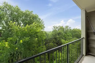 6810 Deatonhill Dr, Austin, TX 78745 - Photo 26