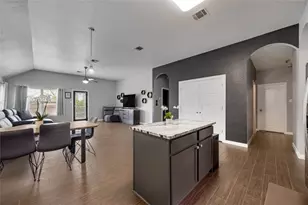 4325 Rolling Water Dr, Pflugerville, TX 78660 - Photo 14