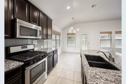 2822 Garlic Creek Drive, Buda, TX 78610 - Photo 14