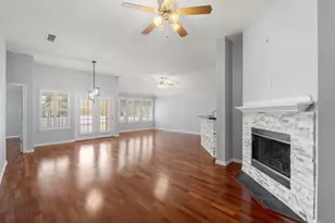 30388 Ledgemont Ln, Georgetown, TX 78628 - Photo 12