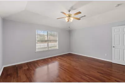 30388 Ledgemont Lane, Georgetown, TX 78628 - Photo 16