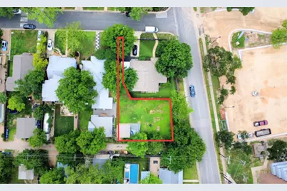 1916 W 37th Street, Austin, TX 78731 - Photo 2