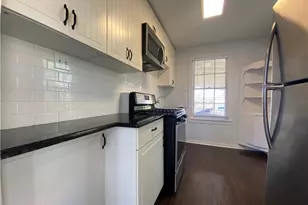 2608 W 8th St, Austin, TX 78703 - Photo 4