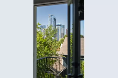 1105 Travis Heights Boulevard, Austin, TX 78704 - Photo 18