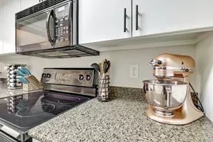 3404 American Dr, Lago Vista, TX 78645 - Photo 10