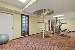 12 Hedge Ln, Austin, TX 78746 - Photo 20