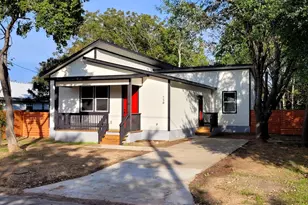 750 S Main St, Lockhart, TX 78644 - Photo 1