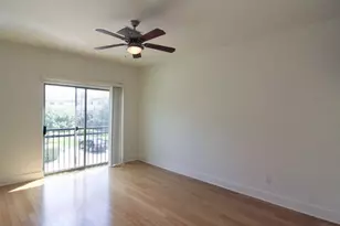 13420 Lyndhurst St, Austin, TX 78729 - Photo 16