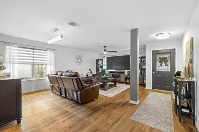 615 Barbara Way, Bastrop, TX 78602 - Photo 4