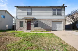 643 Northlake Dr, New Braunfels, TX 78130 - Photo 4