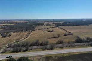 915 State Hwy 95 Hwy N, Elgin, TX 78621 - Photo 4