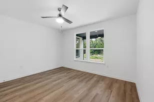 1010 Martingale St, Georgetown, TX 78633 - Photo 12