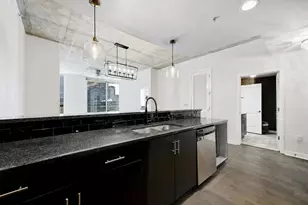 360 Nueces St, Austin, TX 78701 - Photo 10